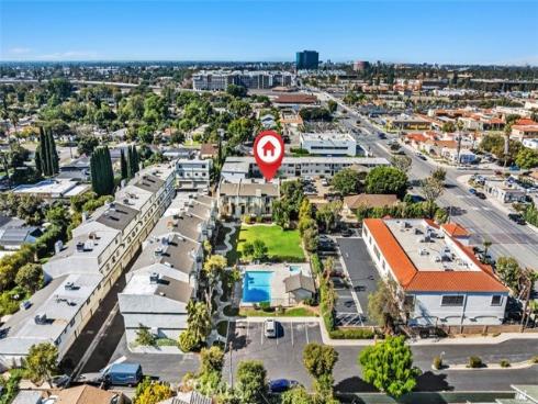428 W 1st Street, Tustin, CA