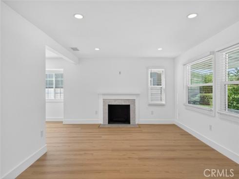 155 Pasadena , Tustin, CA