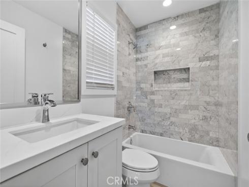 155 Pasadena , Tustin, CA