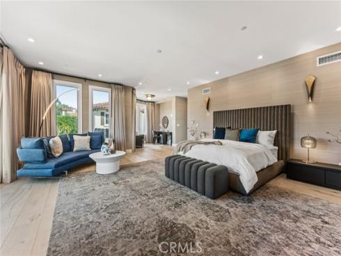 11765 Riehl , Tustin, CA