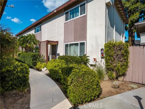 473 E 1st  , Tustin, CA