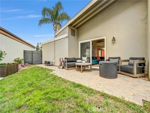14472 Birmingham , Tustin, CA