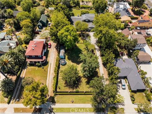 440 W Main Street , Tustin, CA