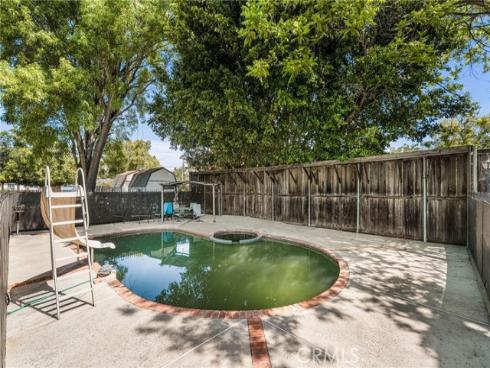 440 W Main Street , Tustin, CA