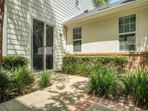 15247 Cambridge Street, Tustin, CA