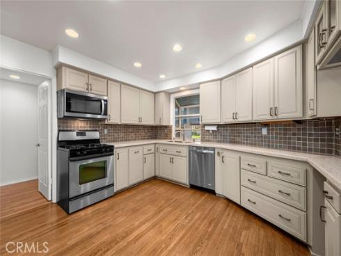 14132  Carfax  , Tustin, CA