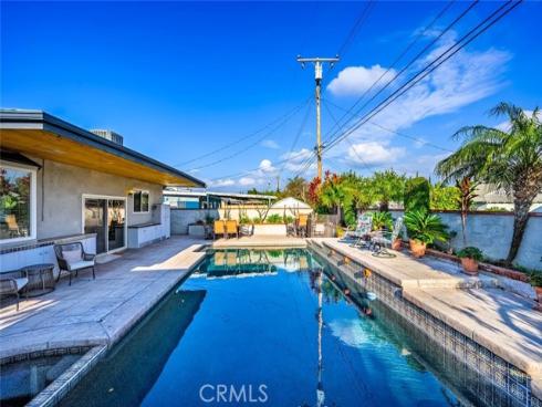 14132  Carfax  , Tustin, CA