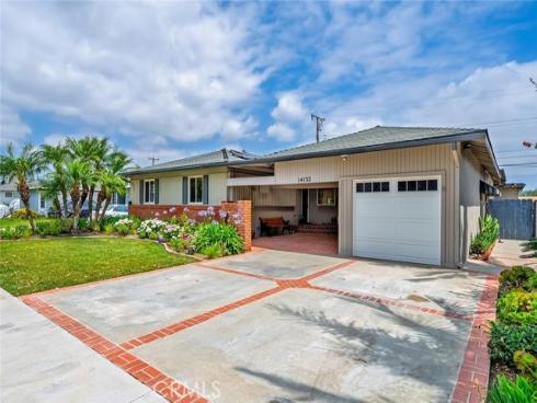 14132  Carfax  , Tustin, CA