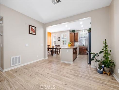 1413 Manchester Way, Tustin, CA