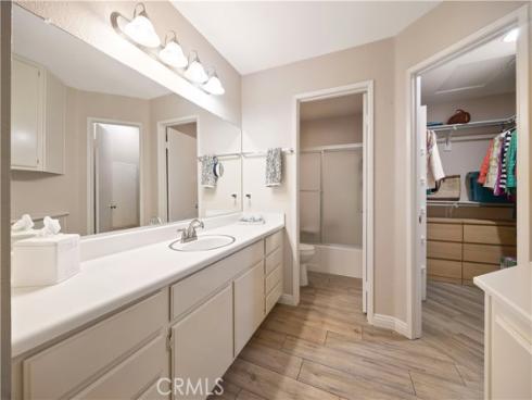 2800  Keller  239 , Tustin, CA
