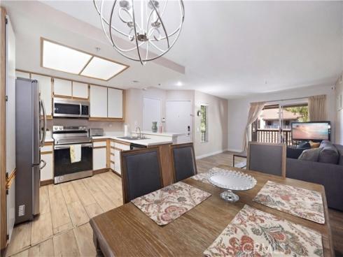 2800  Keller  239 , Tustin, CA