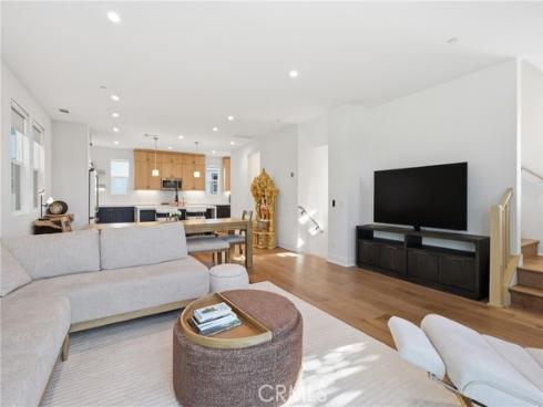 133 Jessup , Tustin, CA