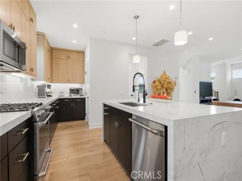 133 Jessup , Tustin, CA