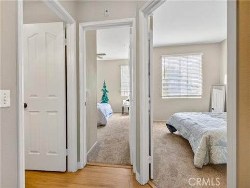 2329 Sunningdale , Tustin, CA