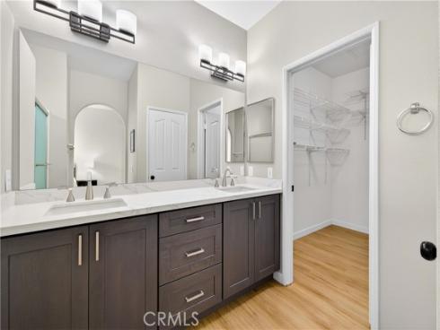 2329 Sunningdale , Tustin, CA