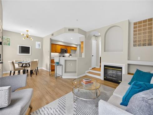 2329 Sunningdale , Tustin, CA