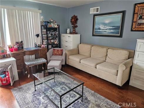 1151 E 1st , Tustin, CA