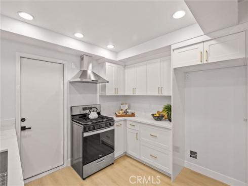 14892  Braeburn  , Tustin, CA