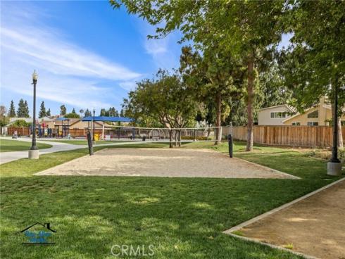 14892  Braeburn  , Tustin, CA