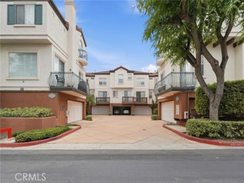 2856  Ballesteros   Lane, Tustin, CA