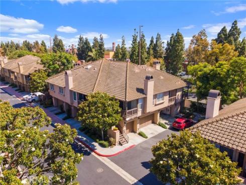 2756 Monza , Tustin, CA