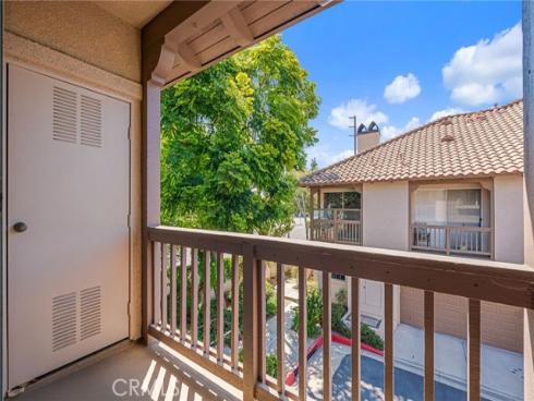 2756 Monza , Tustin, CA