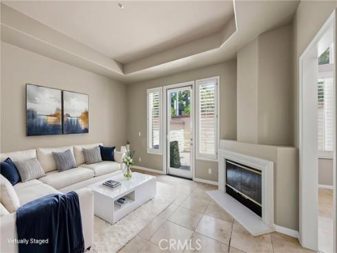 2493 Tequestra , Tustin, CA