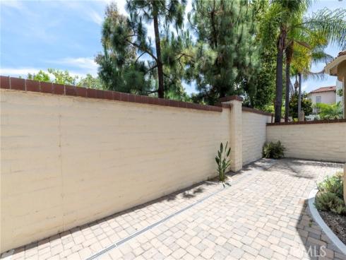 2493 Tequestra , Tustin, CA
