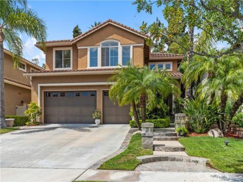 2573 Newman , Tustin, CA