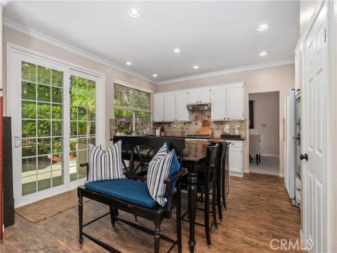 2573 Newman , Tustin, CA