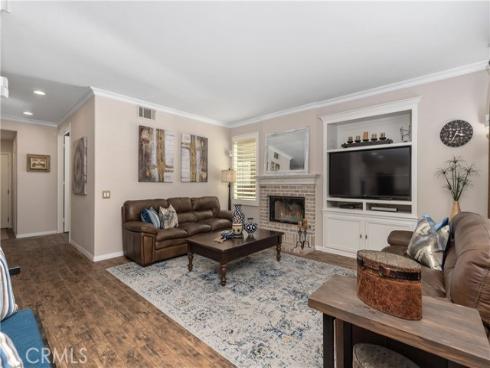 2573 Newman , Tustin, CA