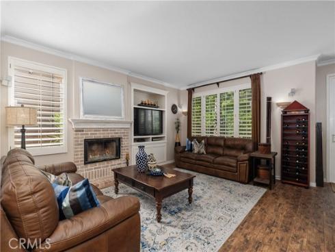 2573 Newman , Tustin, CA