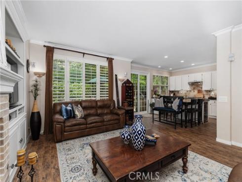 2573 Newman , Tustin, CA