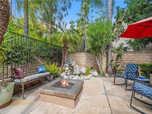 2573 Newman , Tustin, CA