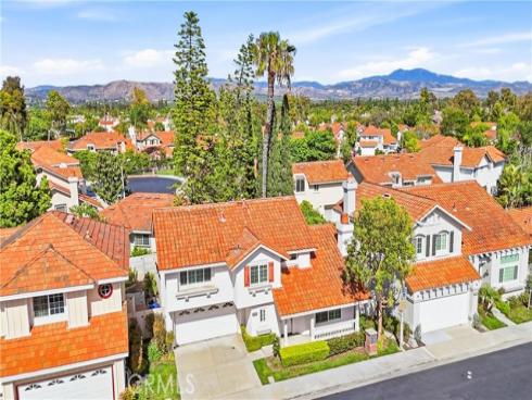 2051 Pueblo , Tustin, CA