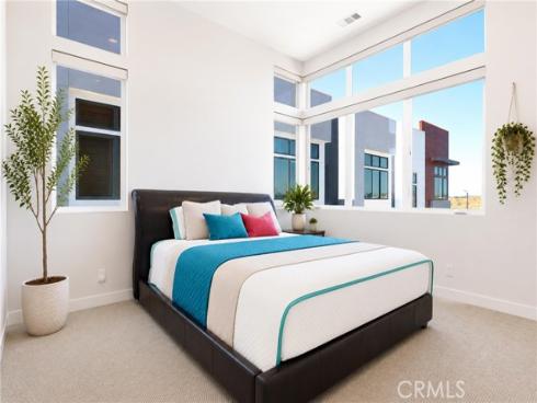 253 Waypoint , Tustin, CA
