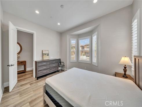 61 Windwalker , Tustin, CA