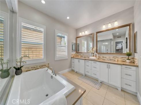 61 Windwalker , Tustin, CA