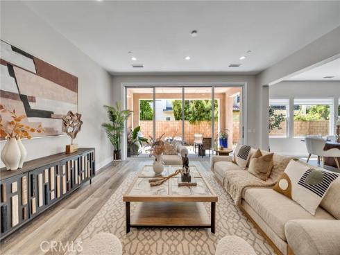 61 Windwalker , Tustin, CA