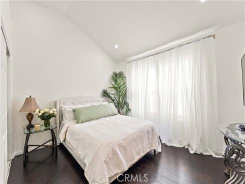 12709 Trent Jones Lane, Tustin, CA