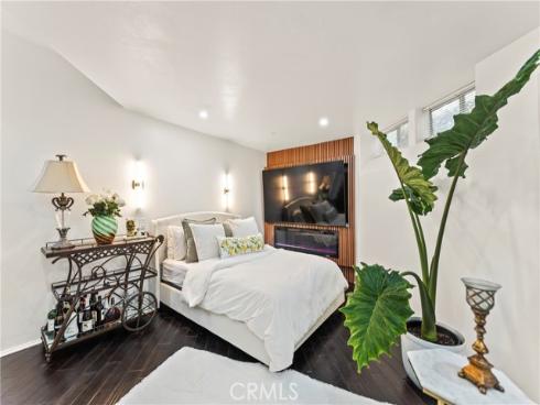 12709 Trent Jones Lane, Tustin, CA