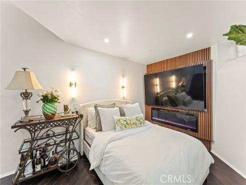 12709 Trent Jones Lane, Tustin, CA