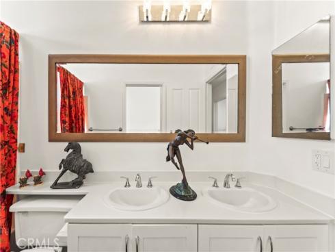 12709 Trent Jones Lane, Tustin, CA