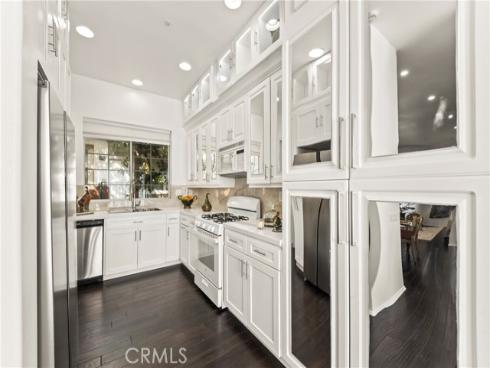 12709 Trent Jones Lane, Tustin, CA