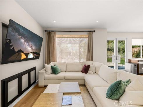 10935 Osterman Avenue, Tustin, CA