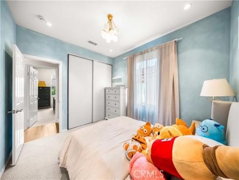 10935 Osterman Avenue, Tustin, CA