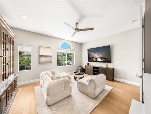 10935 Osterman Avenue, Tustin, CA