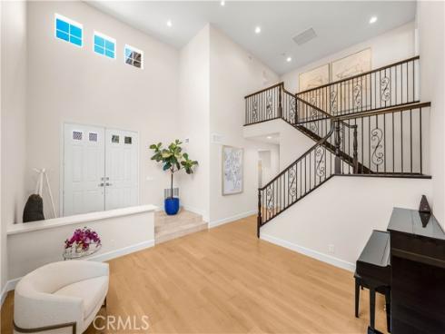 10935 Osterman Avenue, Tustin, CA