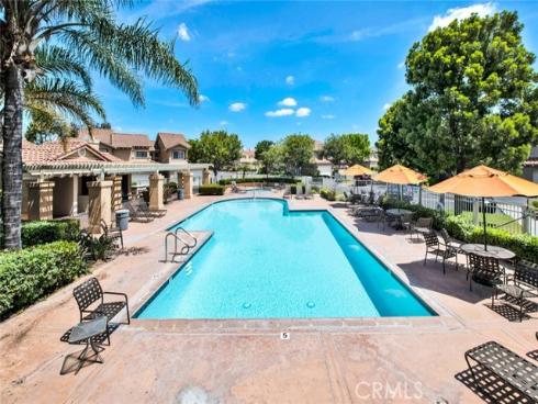 2404 Calle Andorra , Tustin, CA