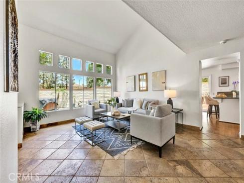 2404 Calle Andorra , Tustin, CA